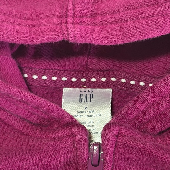 GAP kids - full zip hoodie. Size 2 - Picture 2 of 4